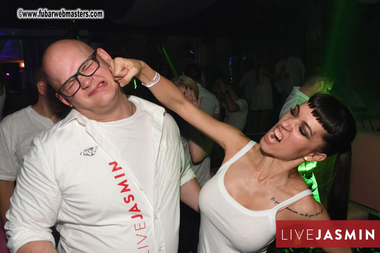 FreeWebCams White Party @ Bellagio Club