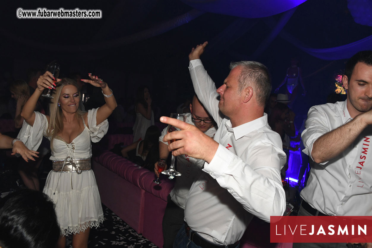 FreeWebCams White Party @ Bellagio Club