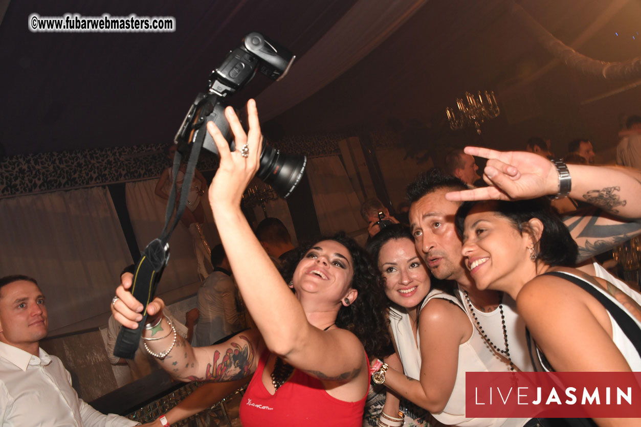 FreeWebCams White Party @ Bellagio Club