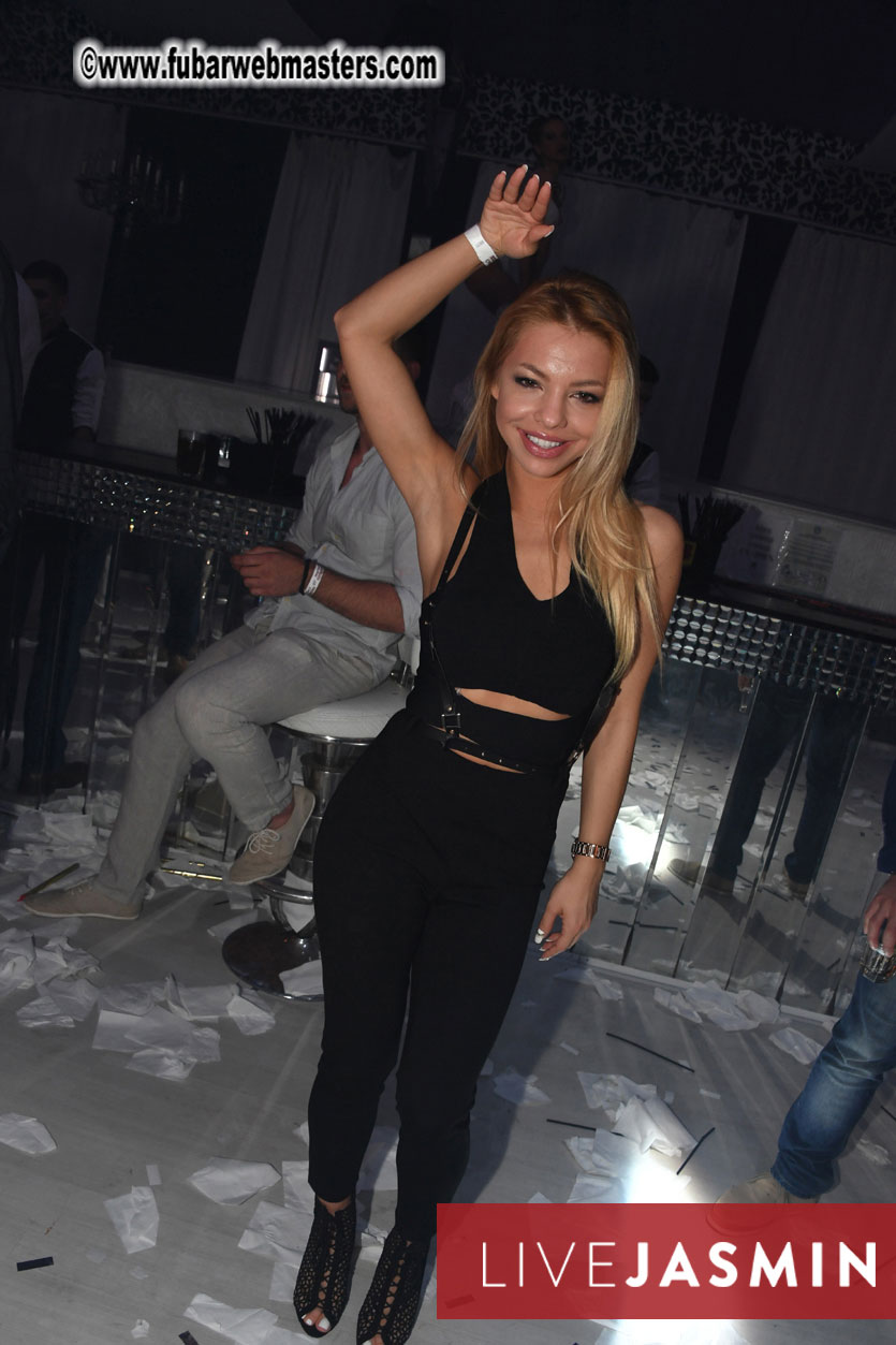 FreeWebCams White Party @ Bellagio Club