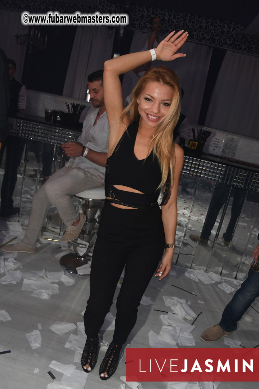 FreeWebCams White Party @ Bellagio Club