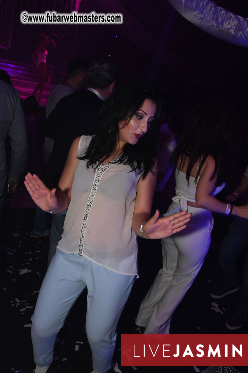 FreeWebCams White Party @ Bellagio Club