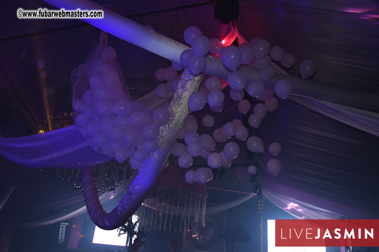 FreeWebCams White Party @ Bellagio Club