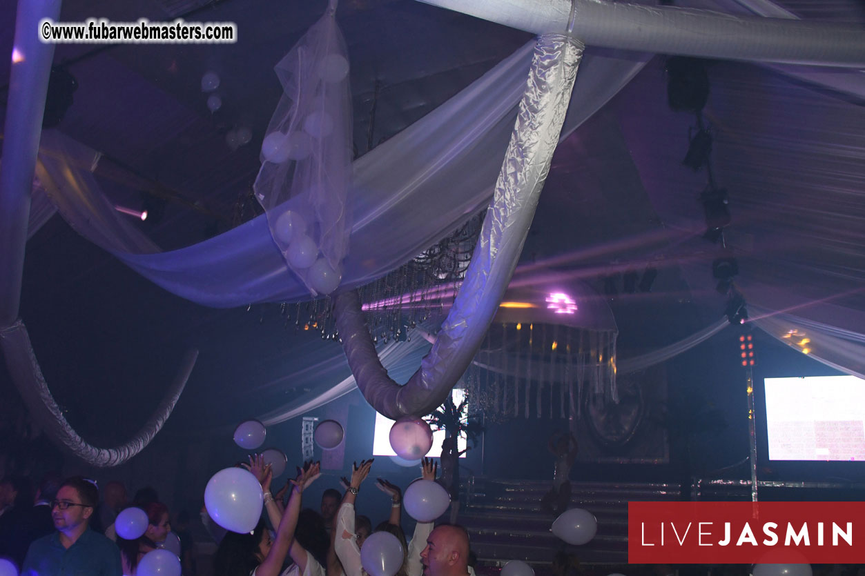 FreeWebCams White Party @ Bellagio Club