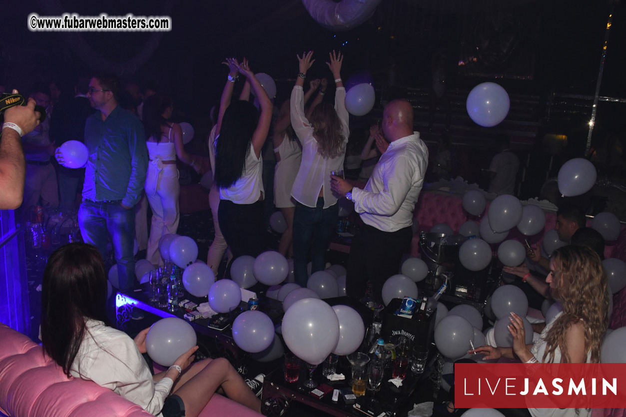 FreeWebCams White Party @ Bellagio Club