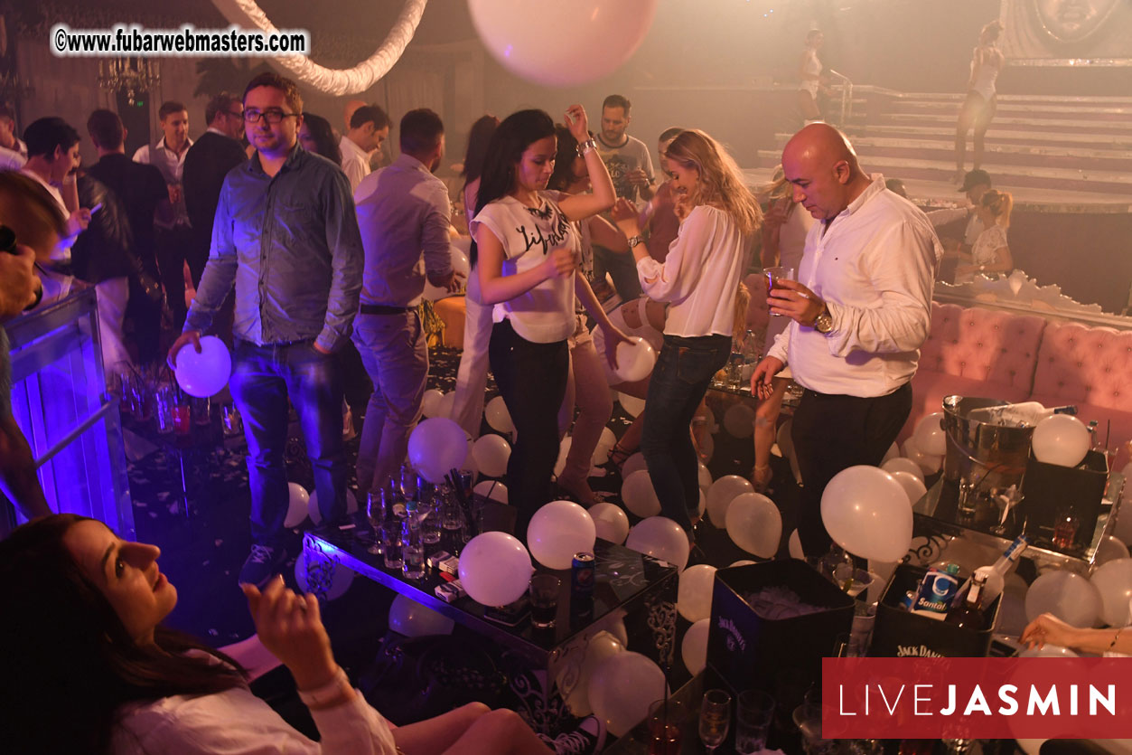 FreeWebCams White Party @ Bellagio Club