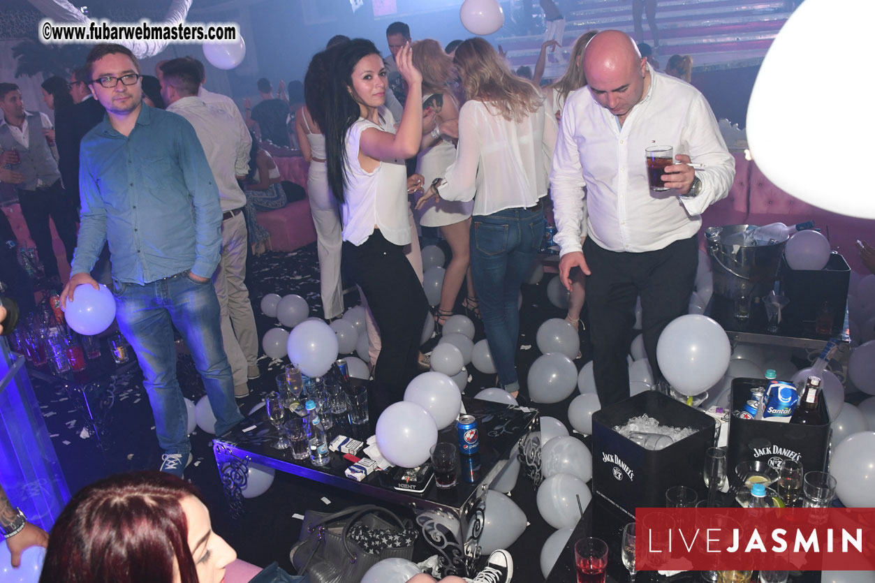 FreeWebCams White Party @ Bellagio Club