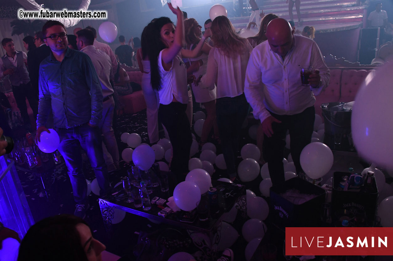 FreeWebCams White Party @ Bellagio Club