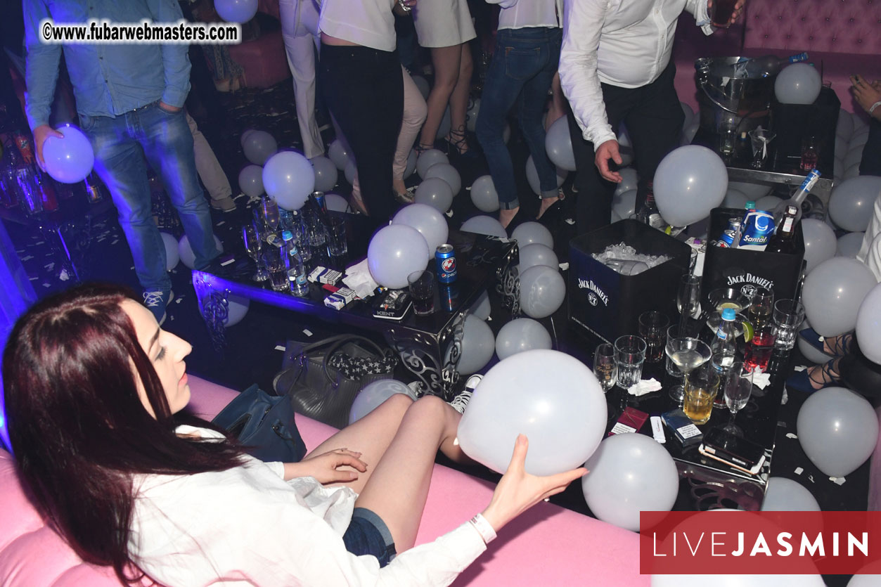 FreeWebCams White Party @ Bellagio Club