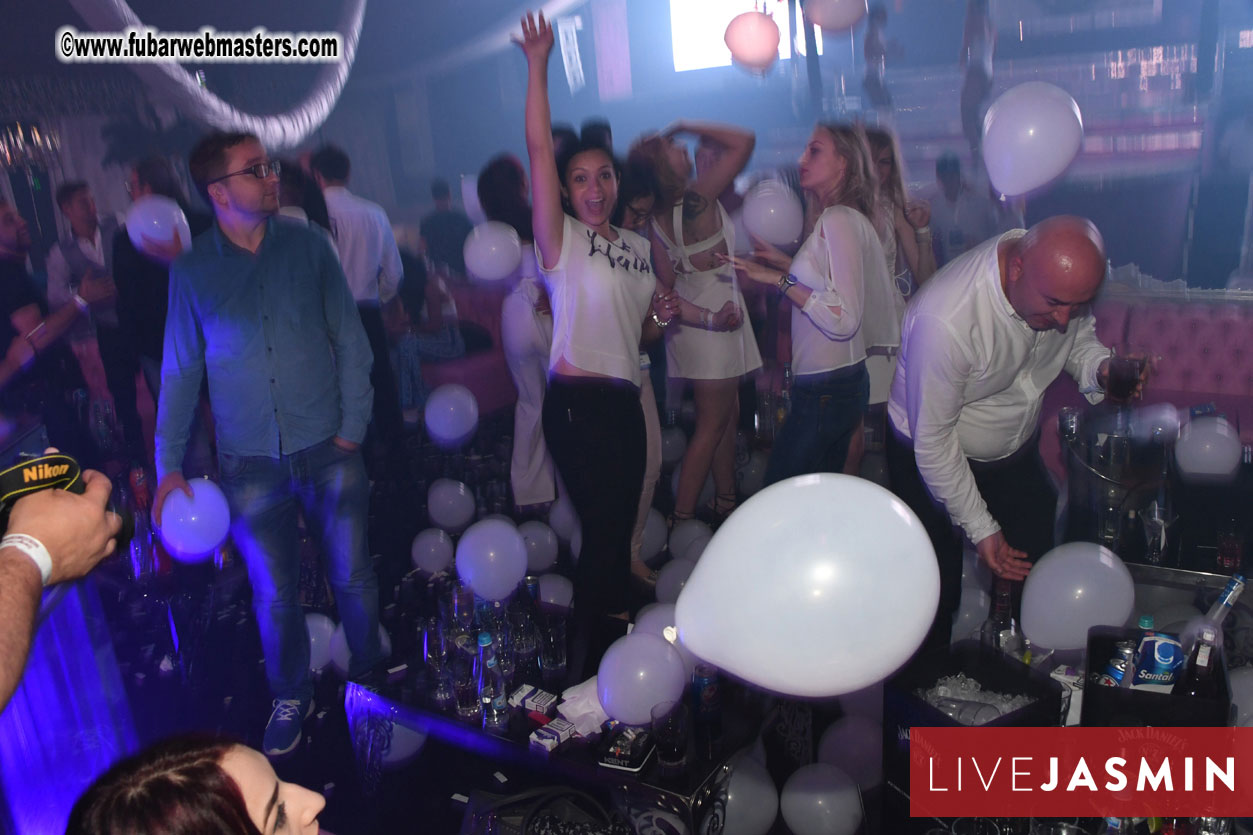 FreeWebCams White Party @ Bellagio Club