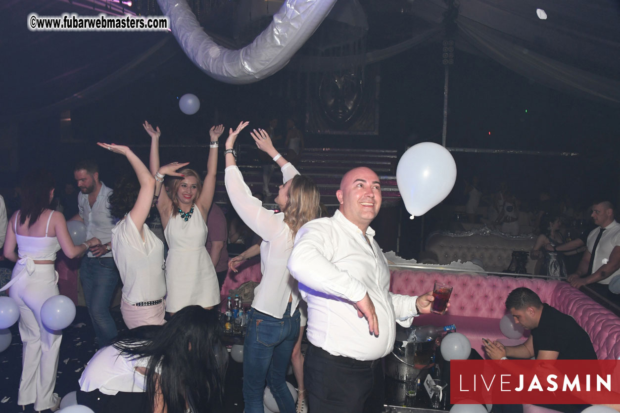 FreeWebCams White Party @ Bellagio Club