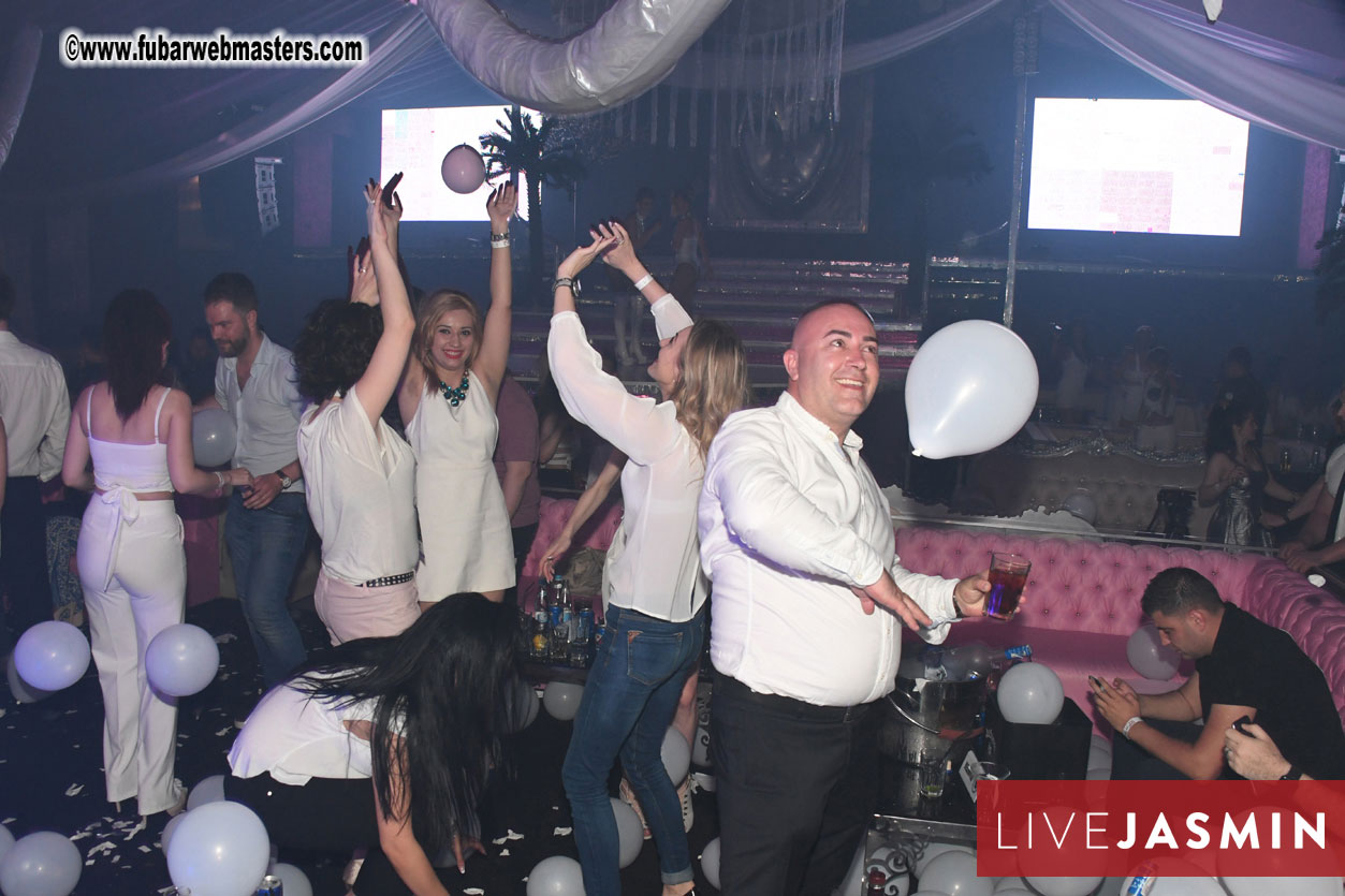 FreeWebCams White Party @ Bellagio Club