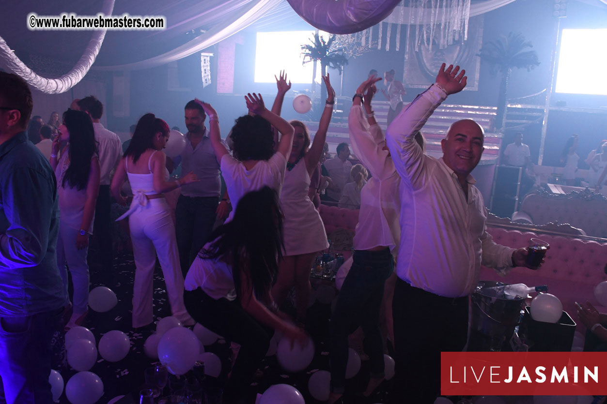 FreeWebCams White Party @ Bellagio Club