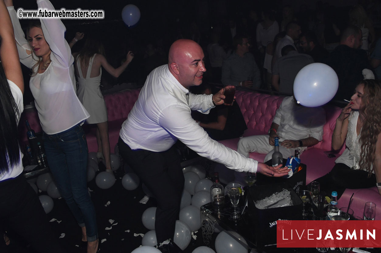 FreeWebCams White Party @ Bellagio Club