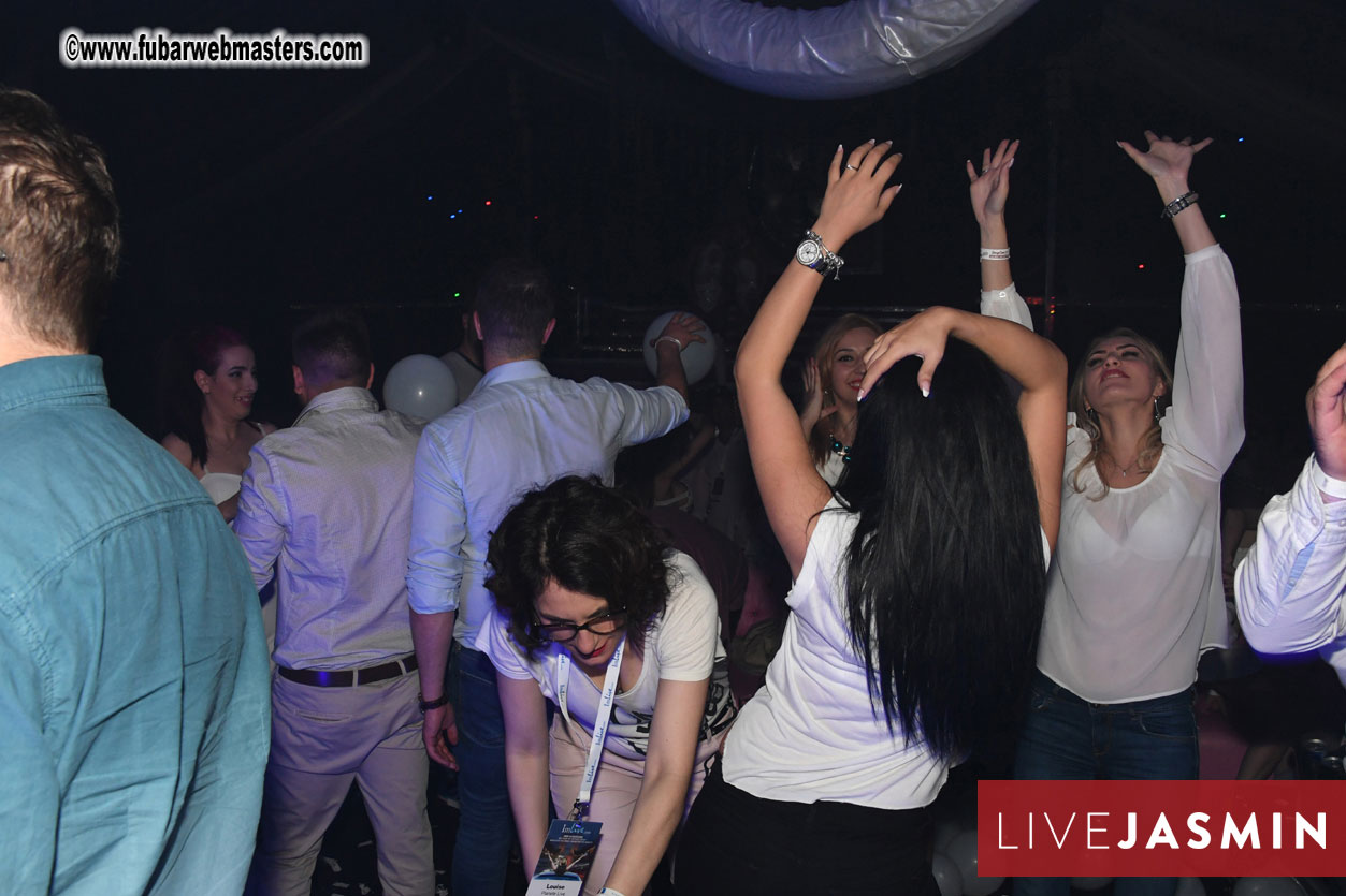 FreeWebCams White Party @ Bellagio Club