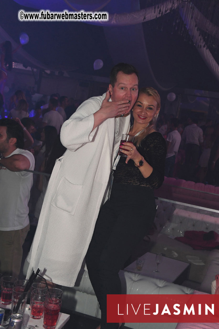 FreeWebCams White Party @ Bellagio Club