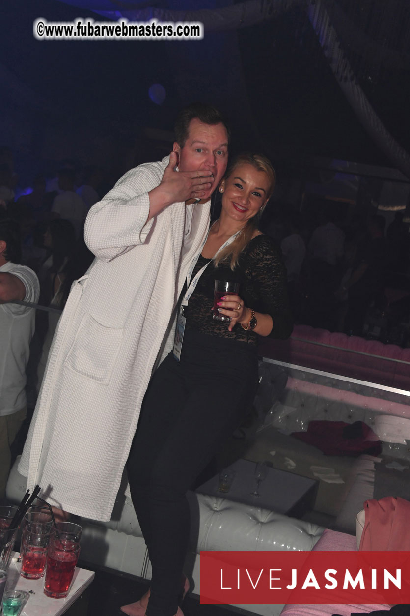 FreeWebCams White Party @ Bellagio Club