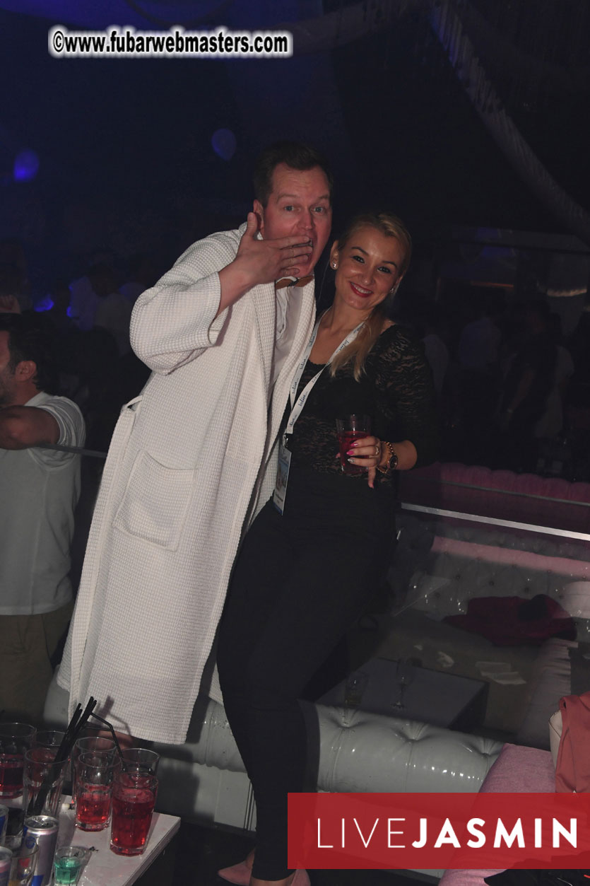 FreeWebCams White Party @ Bellagio Club