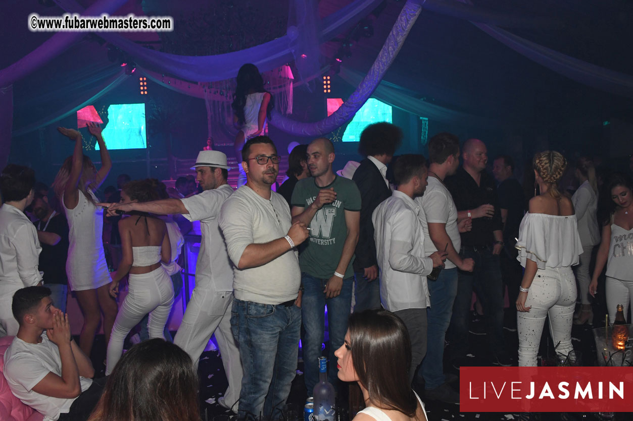 FreeWebCams White Party @ Bellagio Club