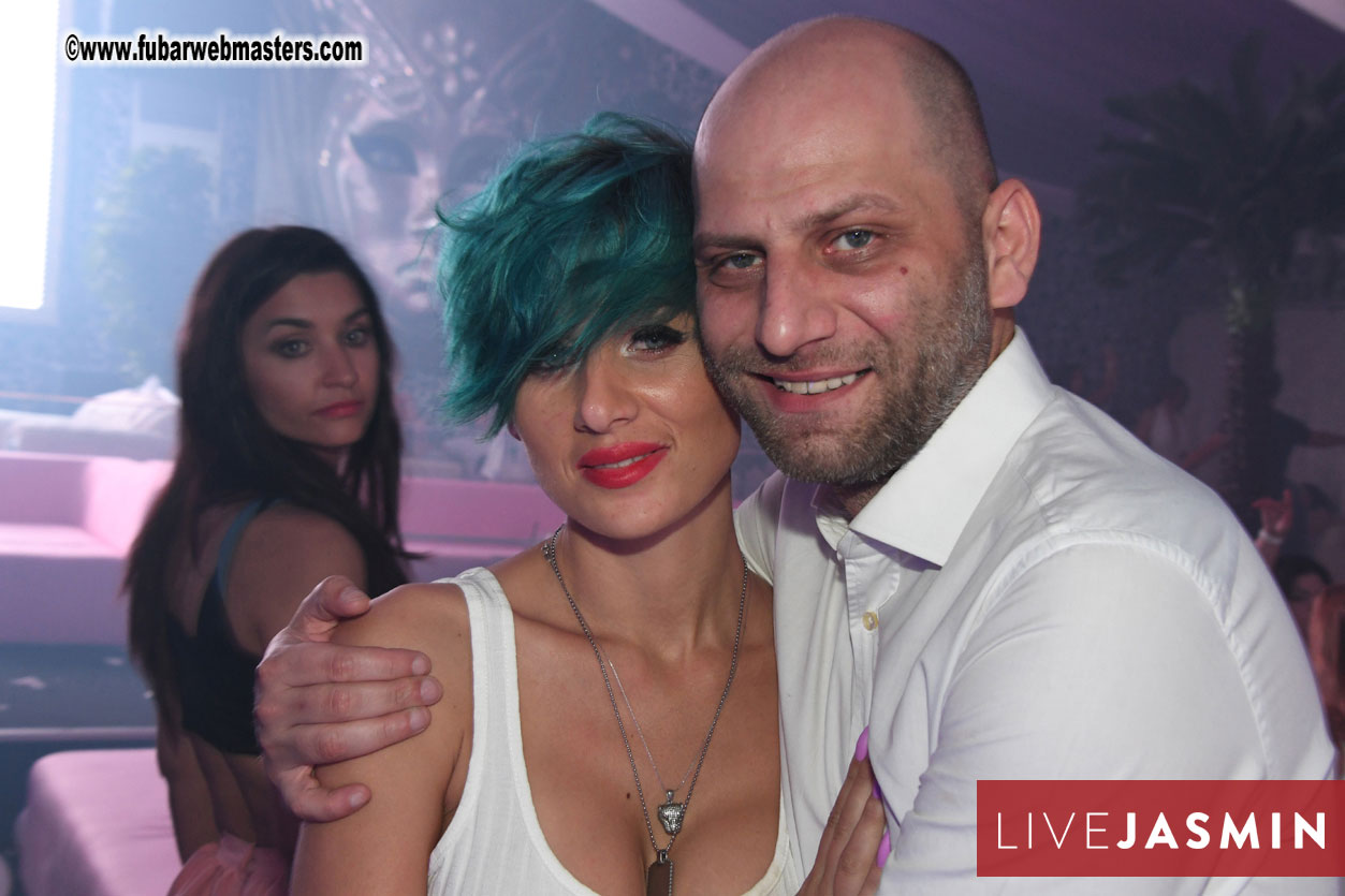 FreeWebCams White Party @ Bellagio Club