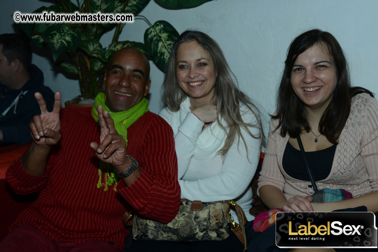 Reporo Happy Hour and Party