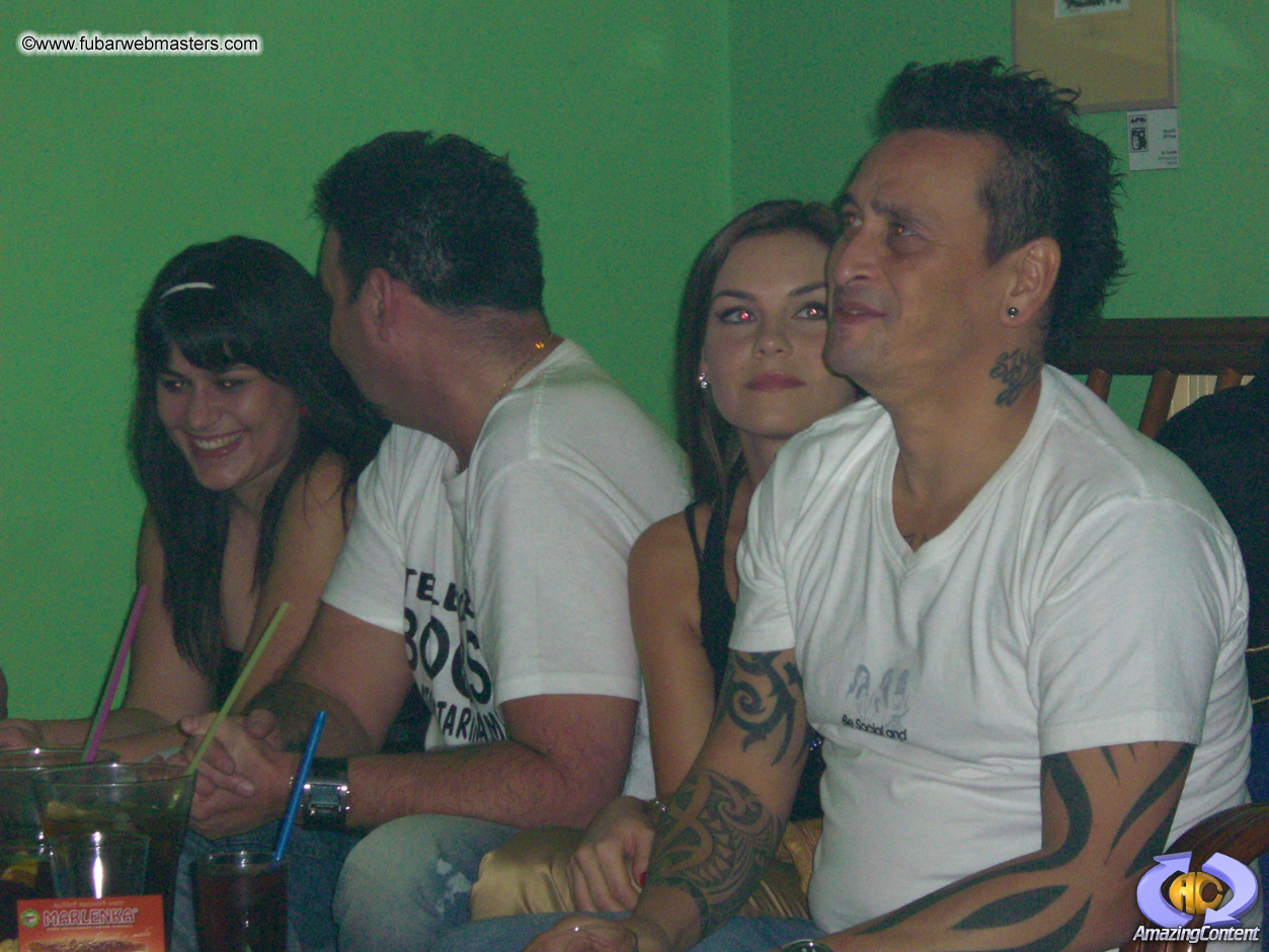 Cocktail Hour at Aloha Cocktail Bar