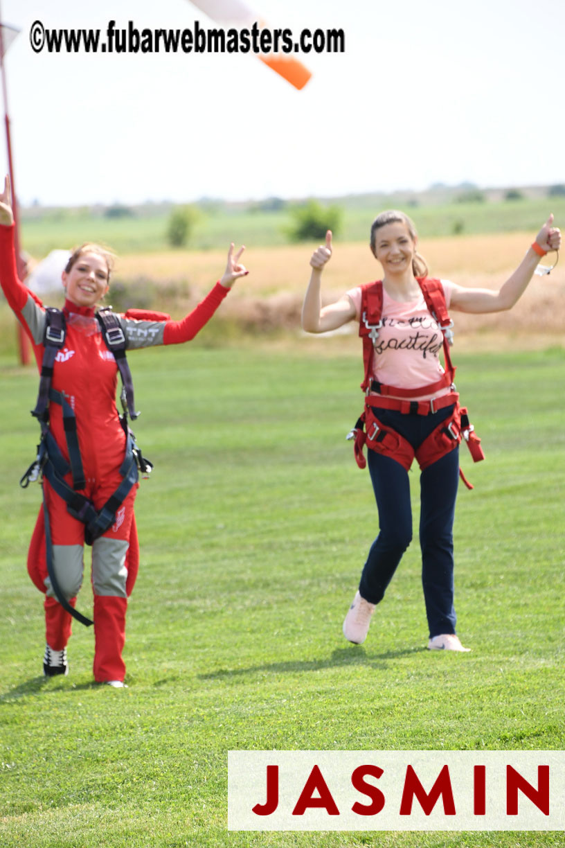 TNT Skydiving