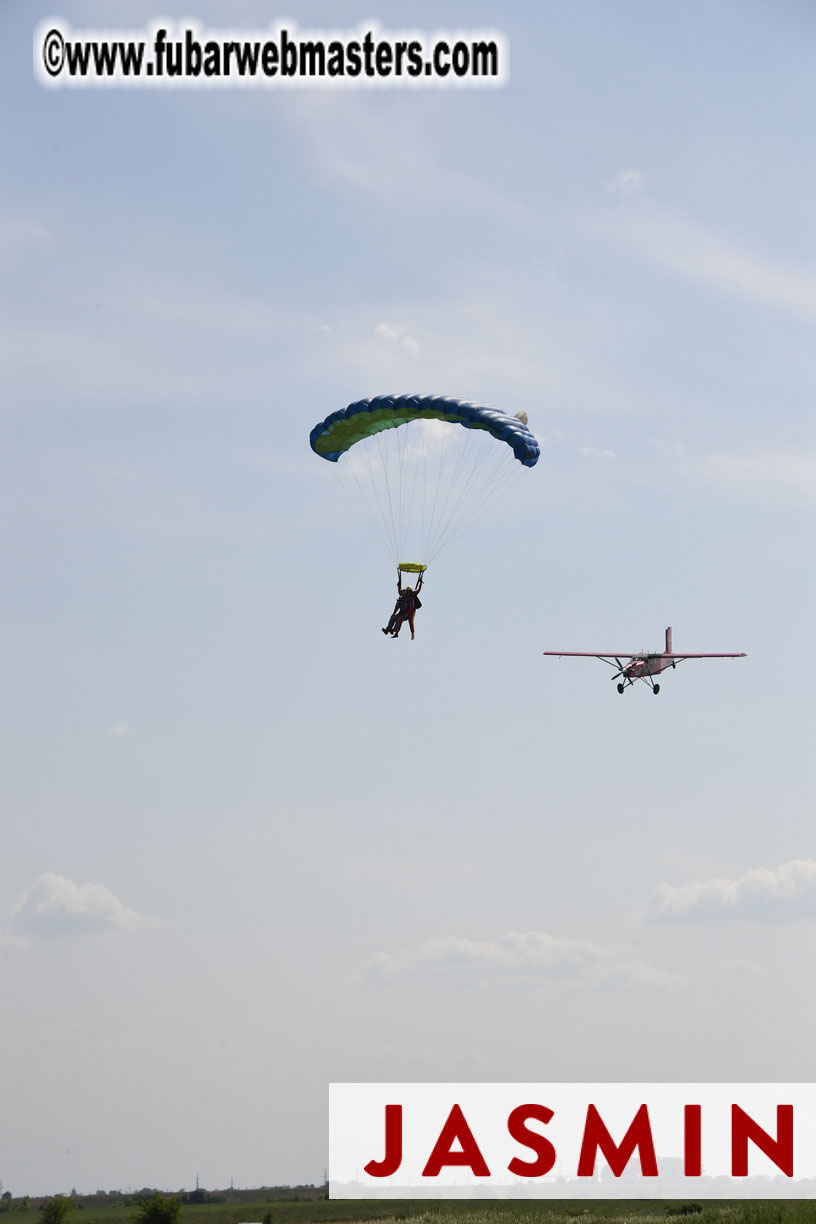 TNT Skydiving