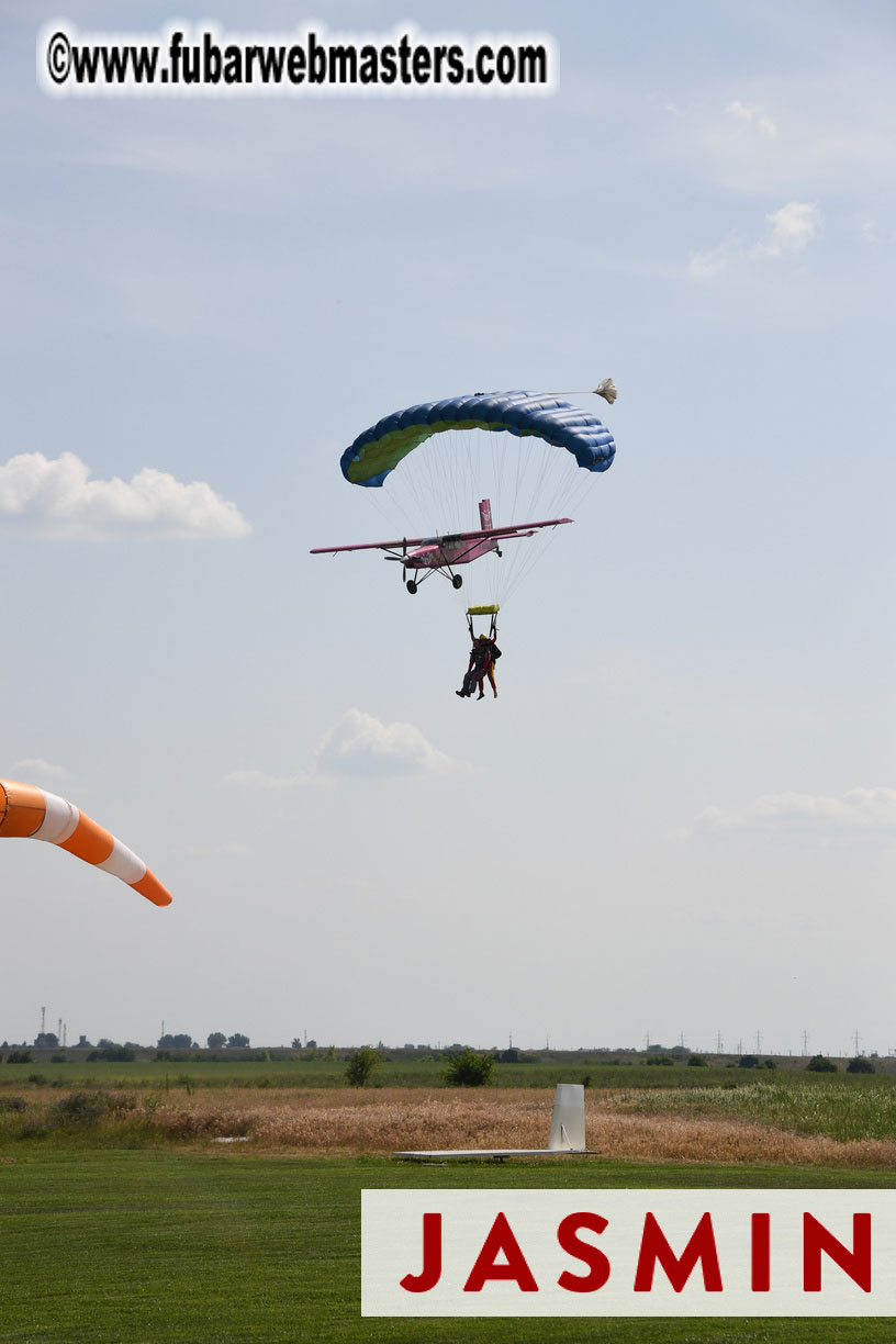 TNT Skydiving