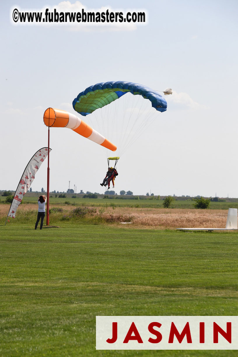 TNT Skydiving