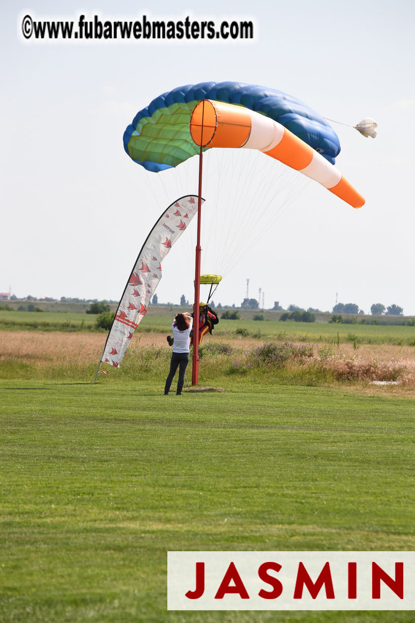 TNT Skydiving