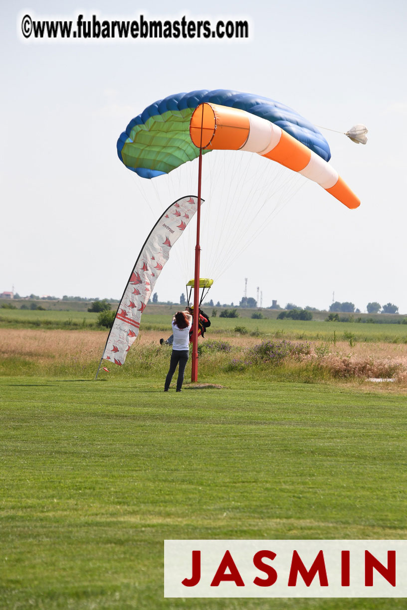 TNT Skydiving