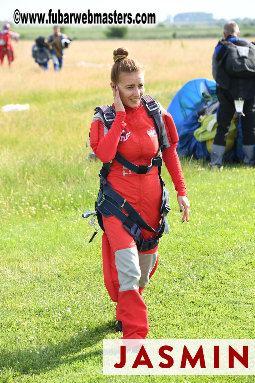 TNT Skydiving