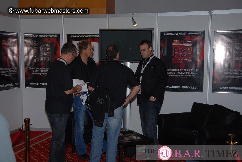 Seminars, Show Floor and Speed Networking