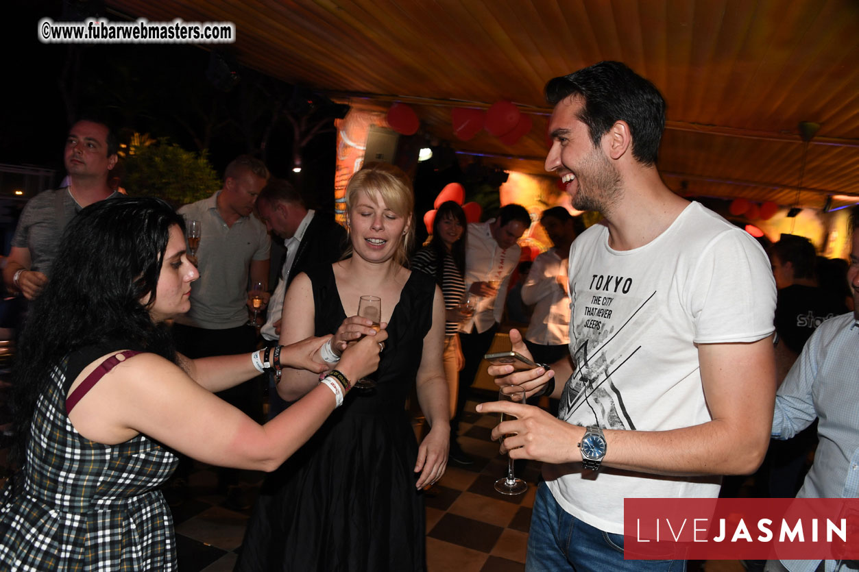 EWT VIP Party at Alex?Çÿs Lounge