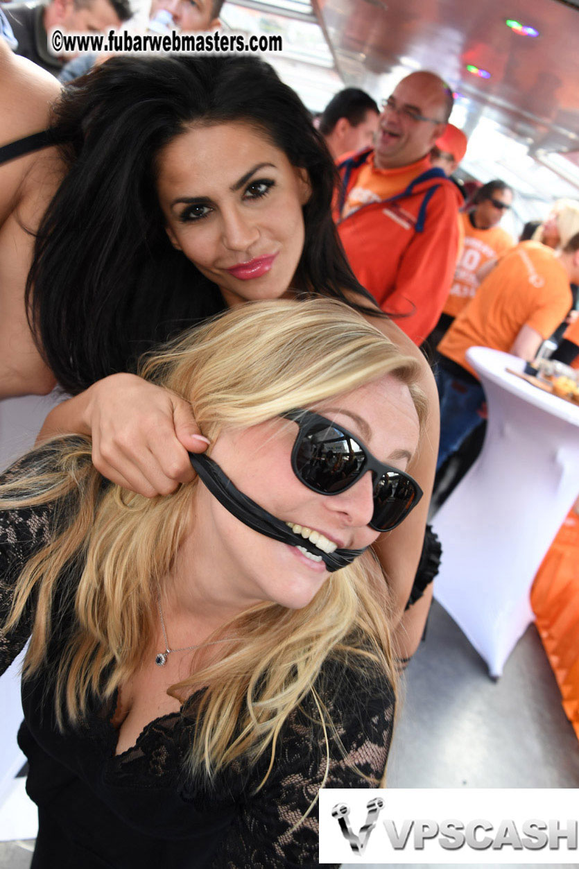 The AVN-FUBAR Kings Day Cruise