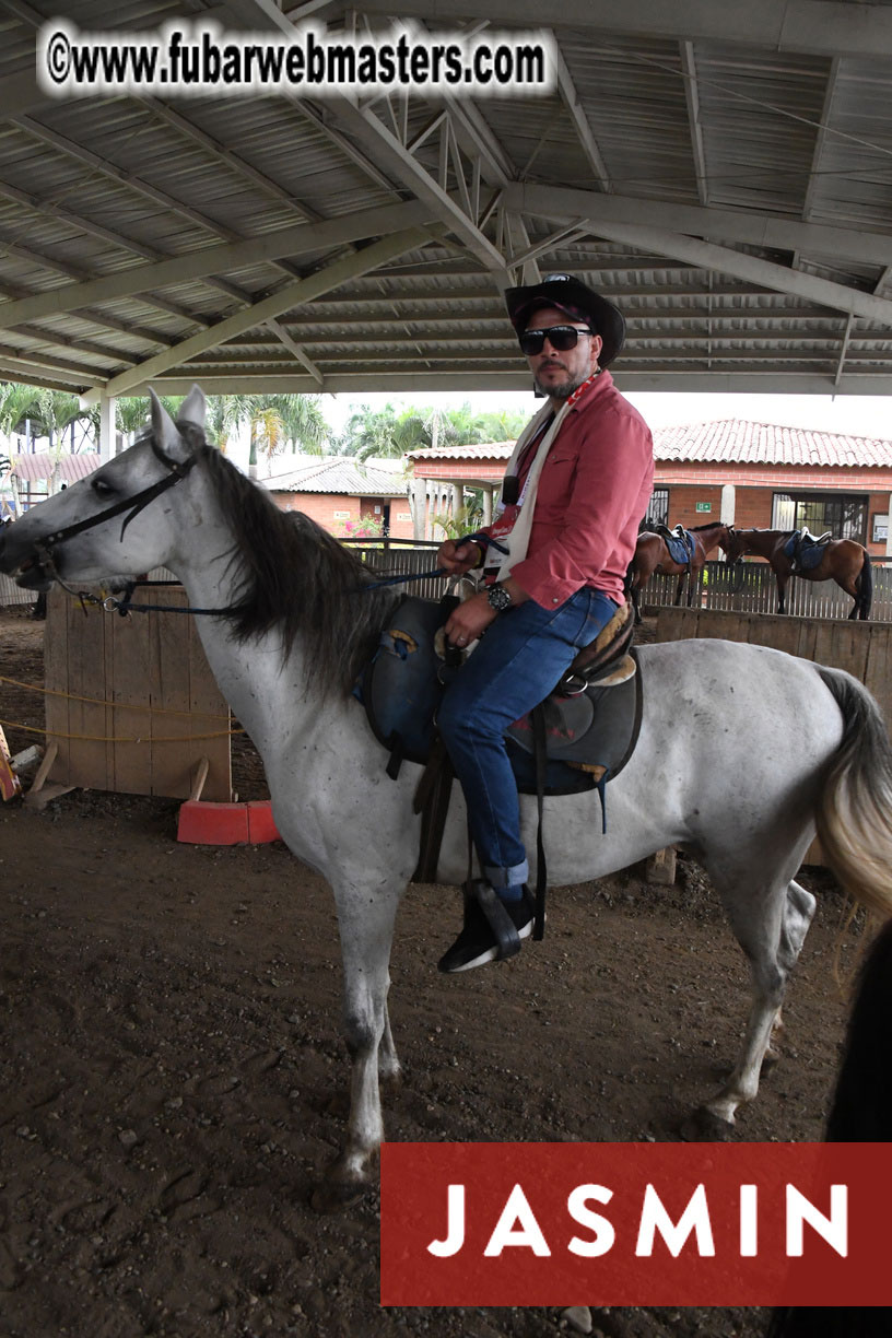 Colunbian Style Horseback Riding Tour