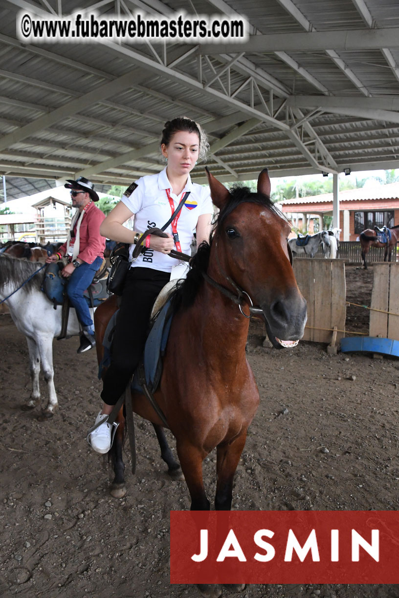 Colunbian Style Horseback Riding Tour