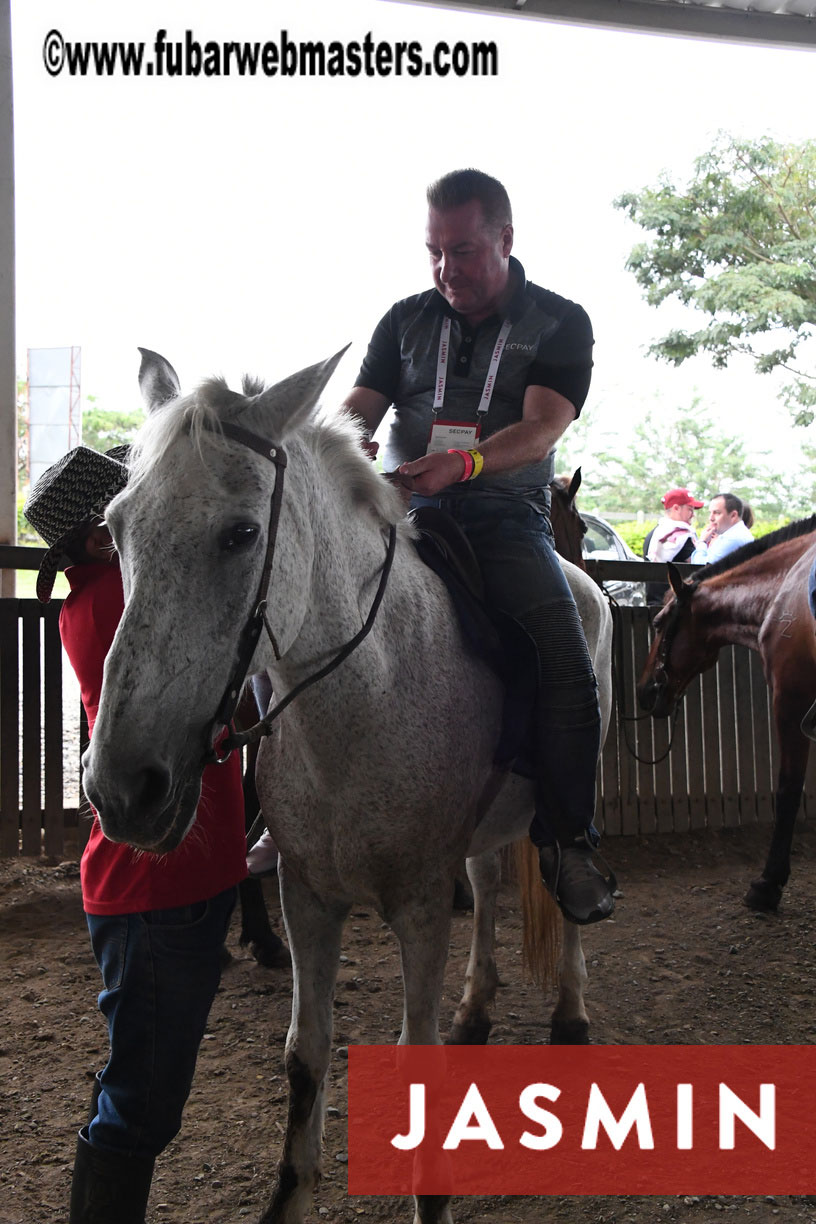 Colunbian Style Horseback Riding Tour