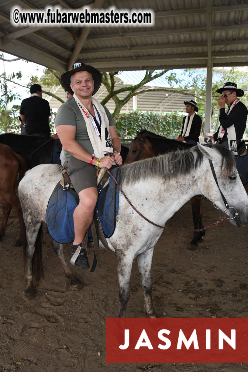 Colunbian Style Horseback Riding Tour