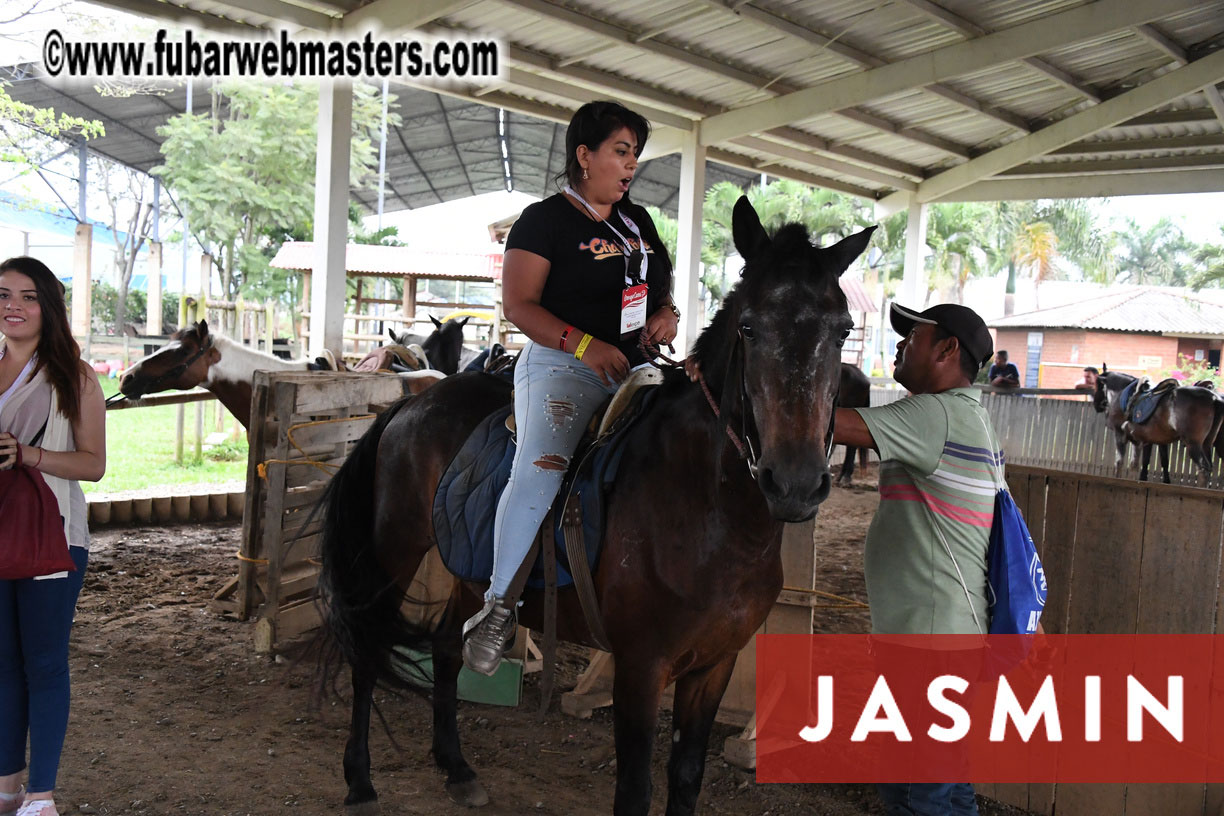 Colunbian Style Horseback Riding Tour