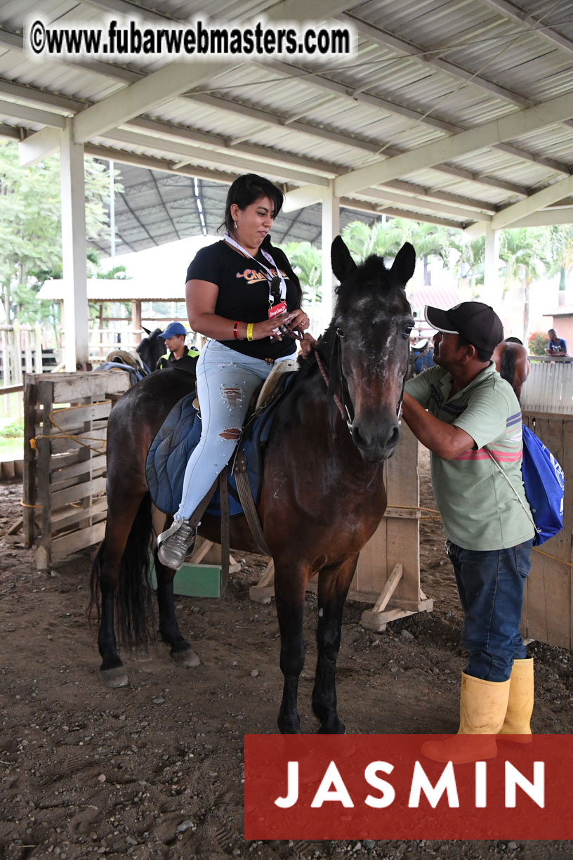 Colunbian Style Horseback Riding Tour