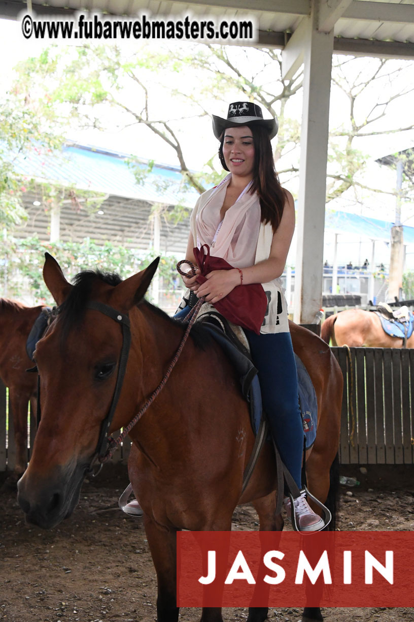 Colunbian Style Horseback Riding Tour