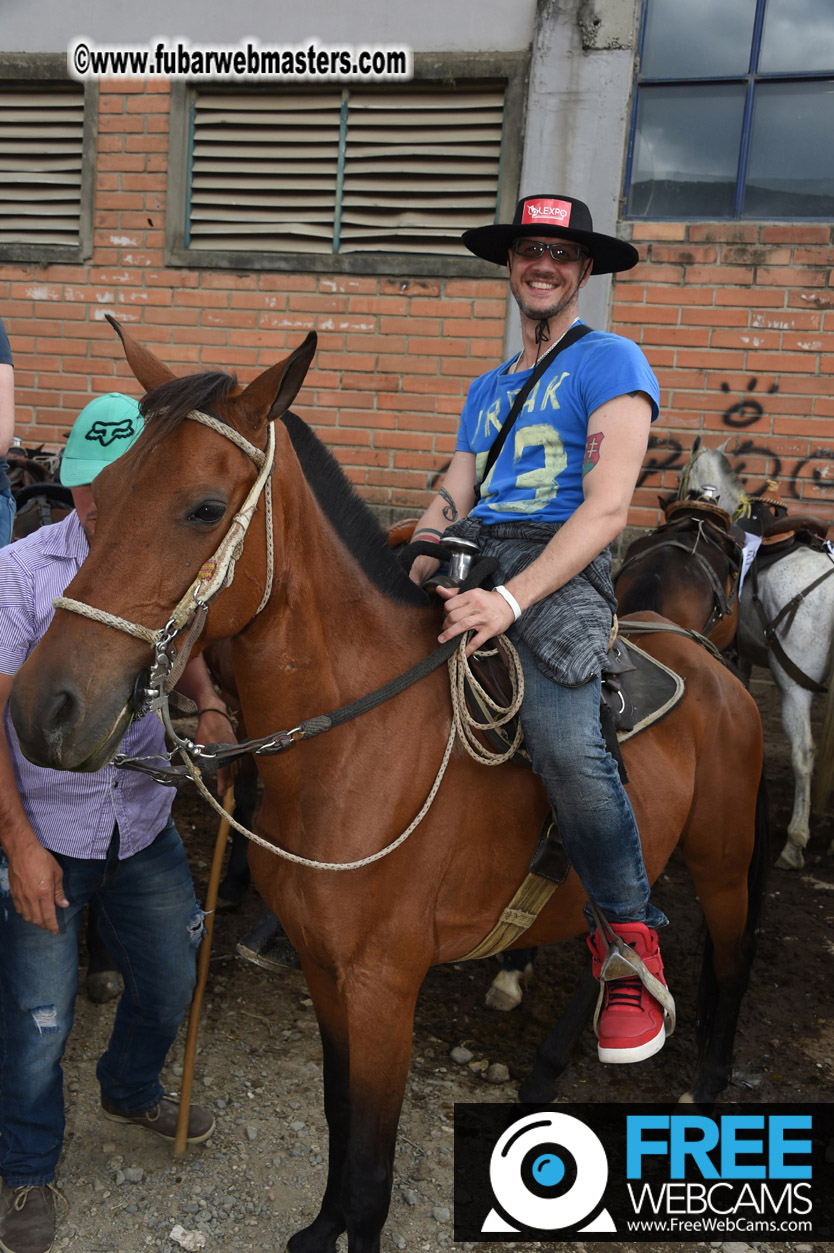 Horseback Riding Colombian style tour