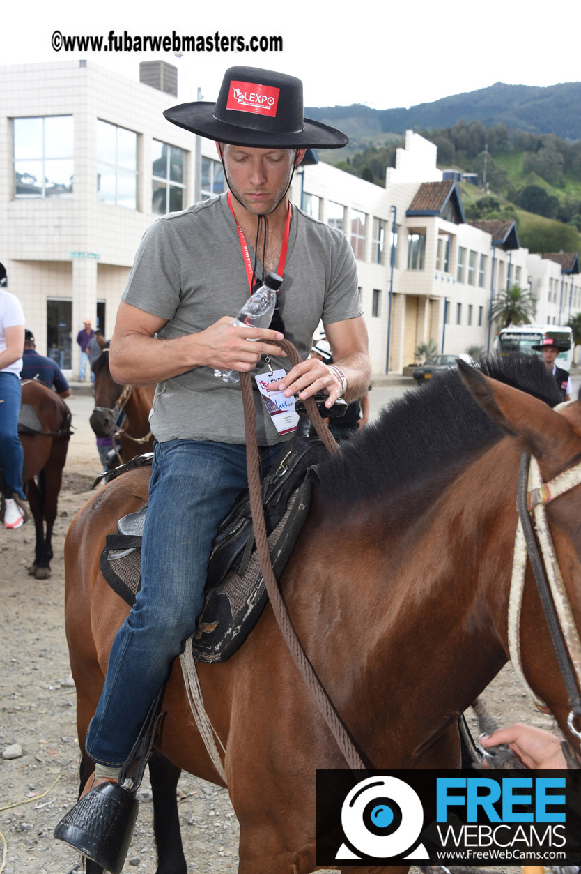 Horseback Riding Colombian style tour