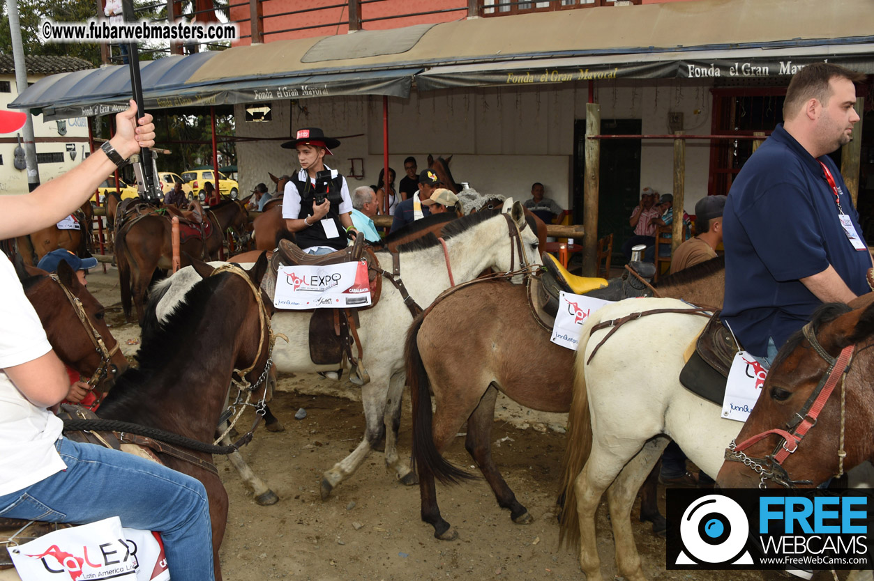 Horseback Riding Colombian style tour