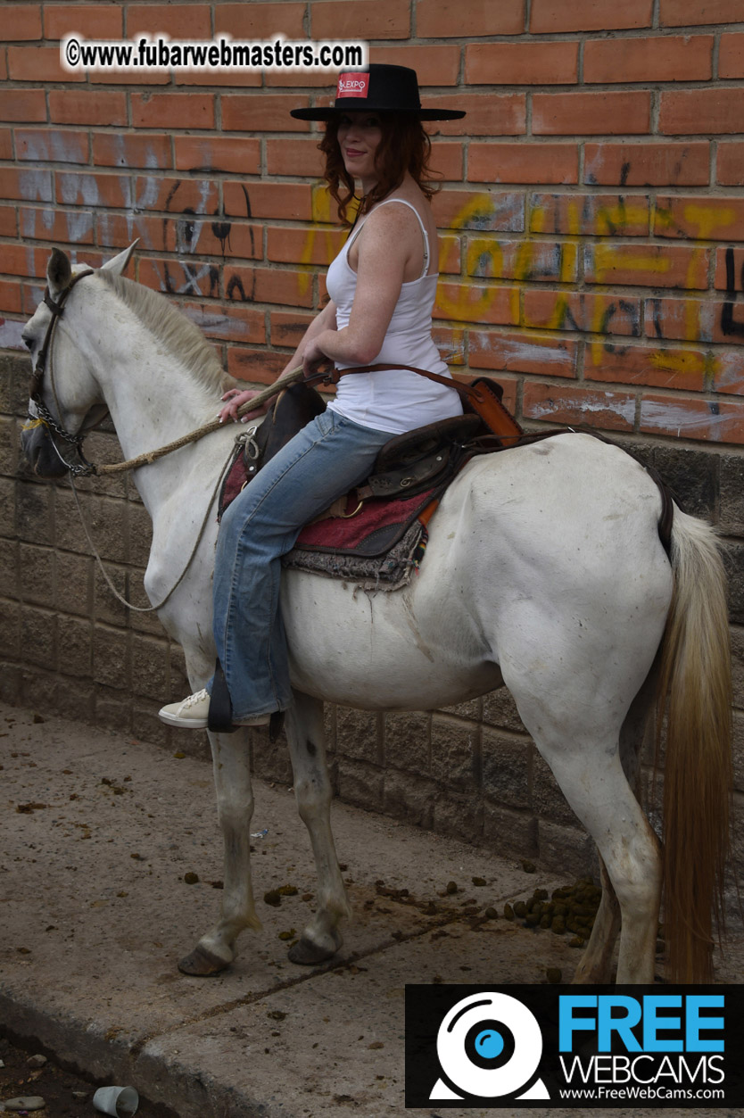 Horseback Riding Colombian style tour