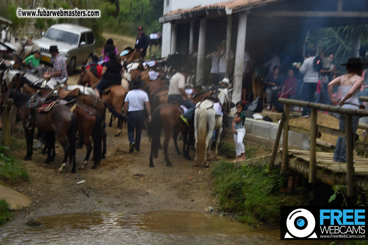 Horseback Riding Colombian style tour