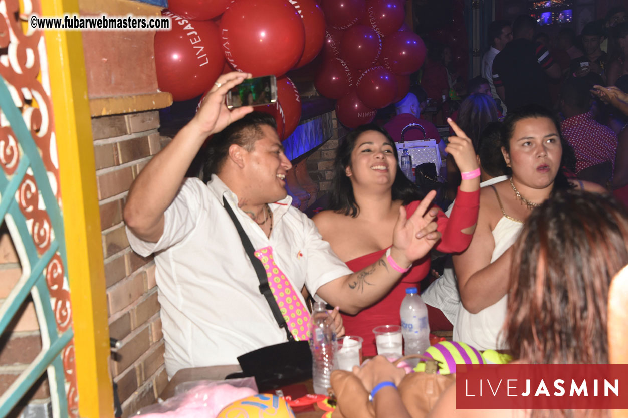 LIVEJASMIN Candy, Closing Party