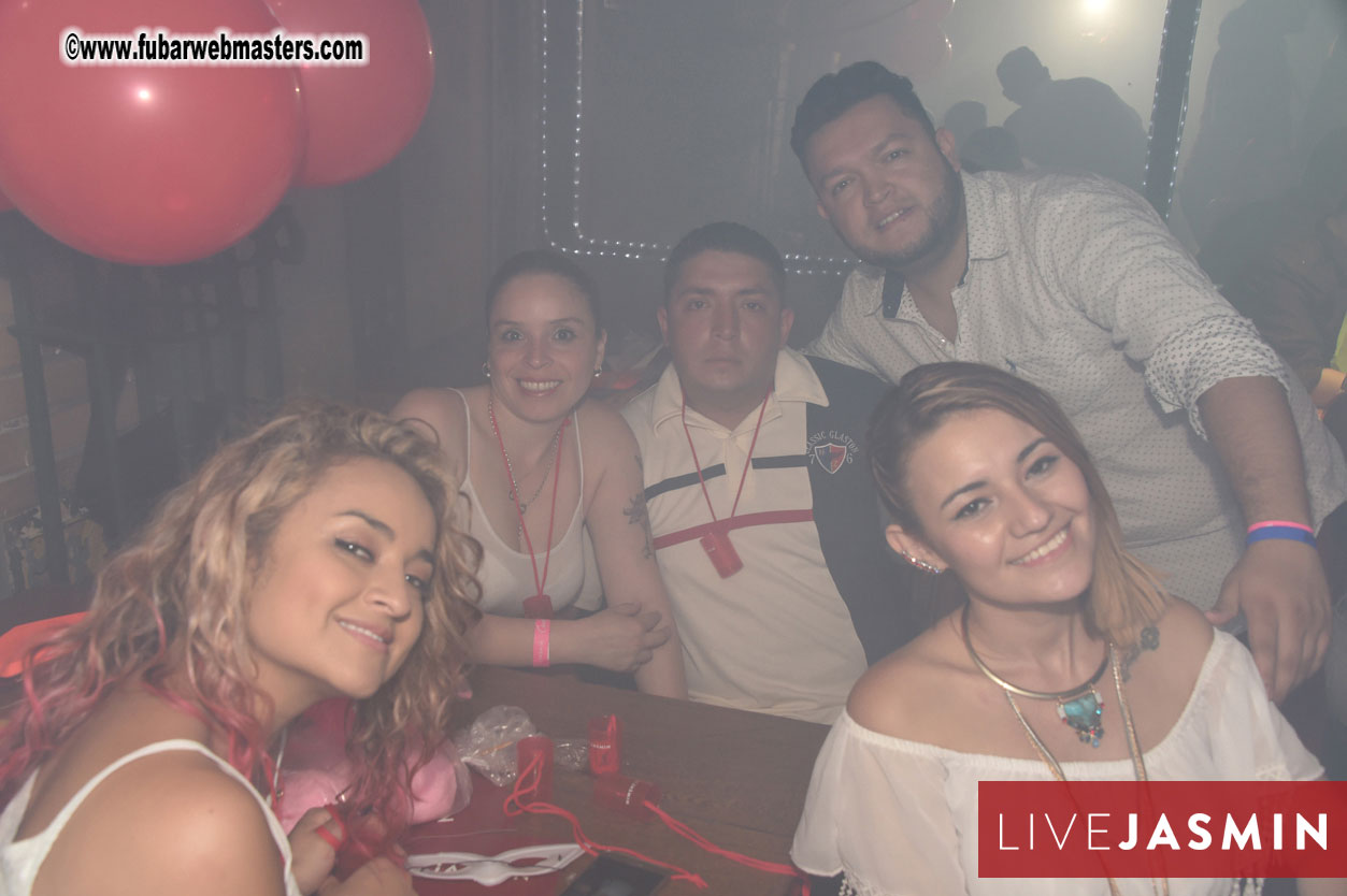 LIVEJASMIN Candy, Closing Party